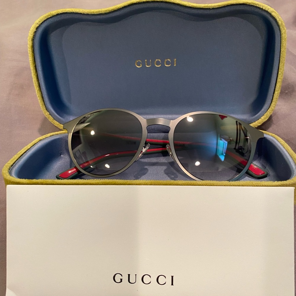 NWT Gucci 52mm Round Sunglasses